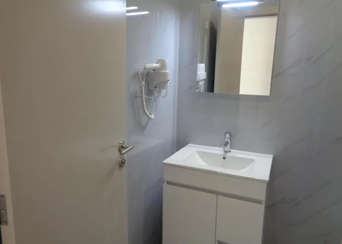 Hospedaria Srª Do Carmo ゲストハウス ビアナドカステロ